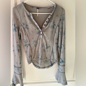 Free People Gray and Blue Floral Long Sleeve Top